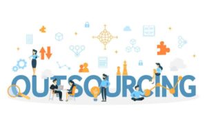 Apa Perbedaan Karyawan Outsourcing dan Kontrak? Ini Penjelasannya! 
