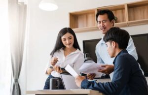 5 Tips dan Trik Membangun Hubungan Baik dengan Atasan 