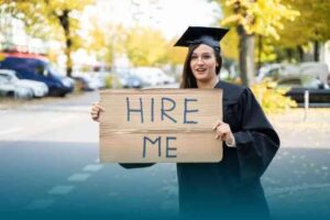 7 Tips Sukses Fresh Graduate Saat Mencari Pekerjaan