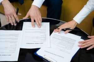 5 Hal Penting Sebelum Melakukan Tanda Tangan Kontrak Kerja Freelance