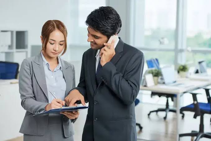 Profesi di Bidang Public Speaking yang Gajinya Menjanjikan 