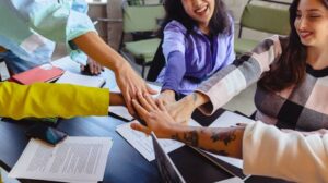 5 Tanda Kantor Punya Budaya Kompetitif