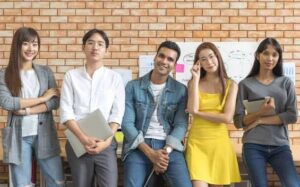7 Tipe Karyawan Kantoran yang Paling Sering Ditemui 